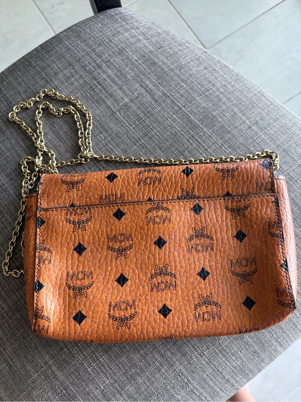 MCM Cognac Visetos Leather Shoulder Bag with Gold Chain - Picture 4 of 15